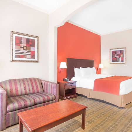 Baymont By Wyndham Crestview Motel Dış mekan fotoğraf