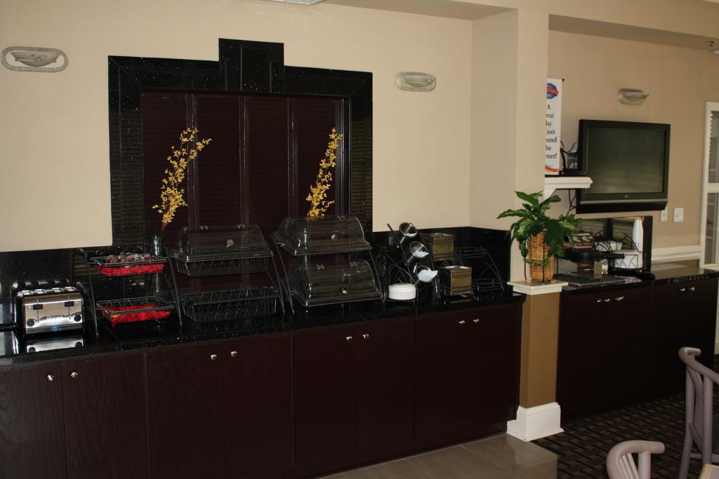 Baymont By Wyndham Crestview Motel Dış mekan fotoğraf